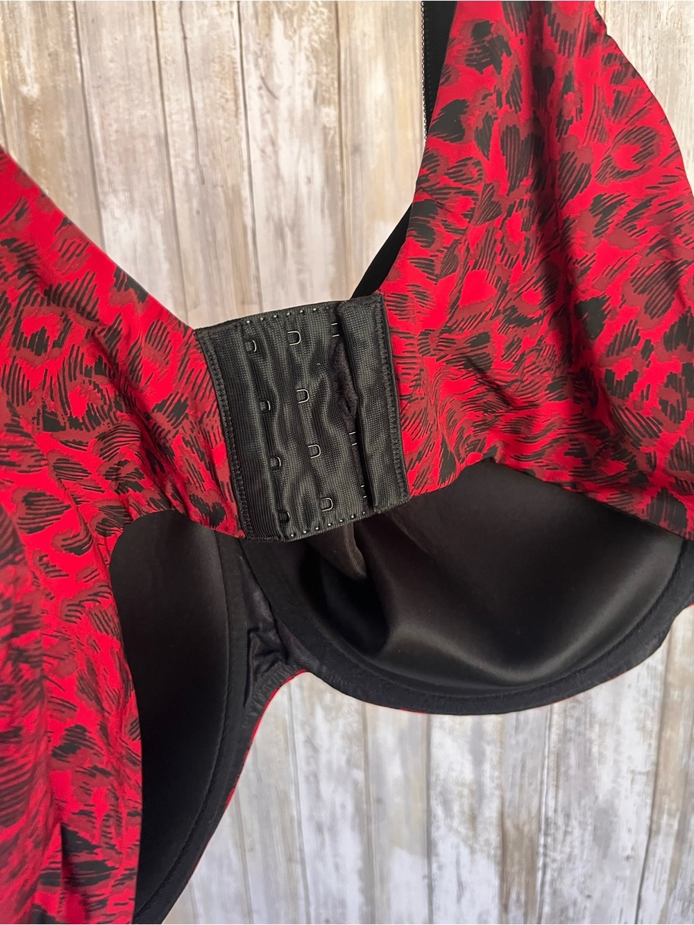 NWT Torrid 360 Back Smoothing Balconette Bra Red Heart Swirl 48DDD - Picture 6 of 7
